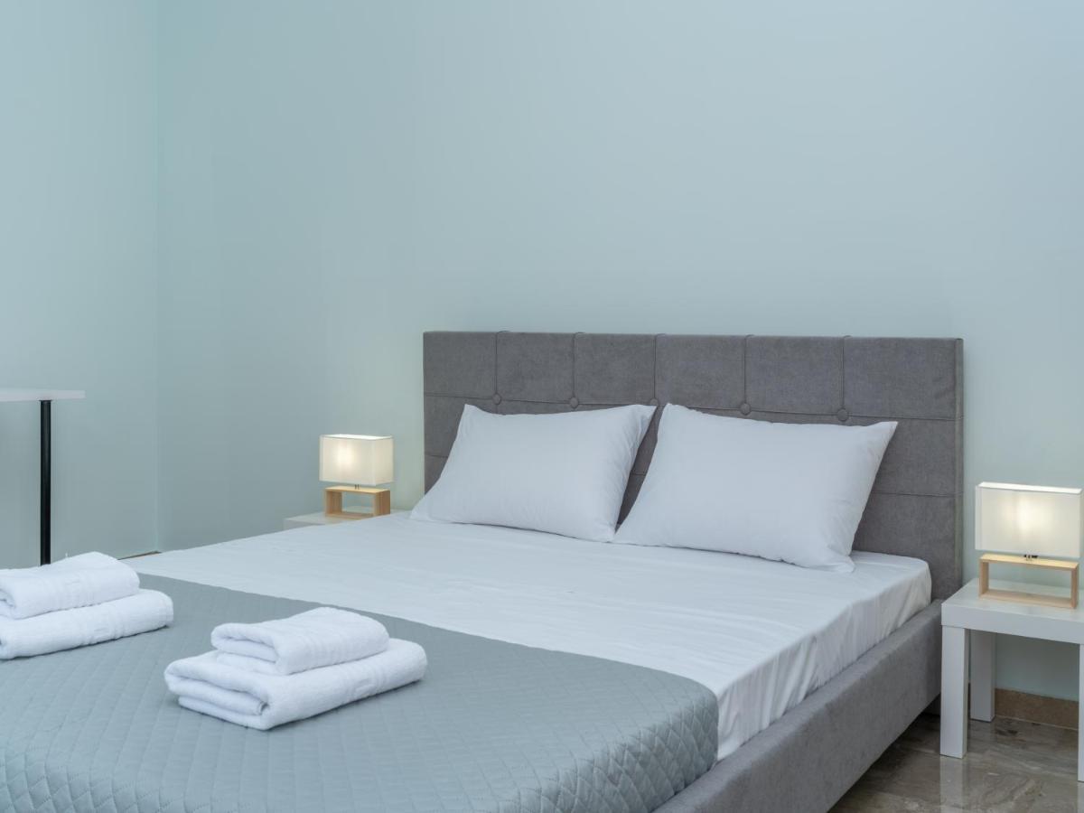 Dodonis Bld Lägenhet Heraklion Exteriör bild